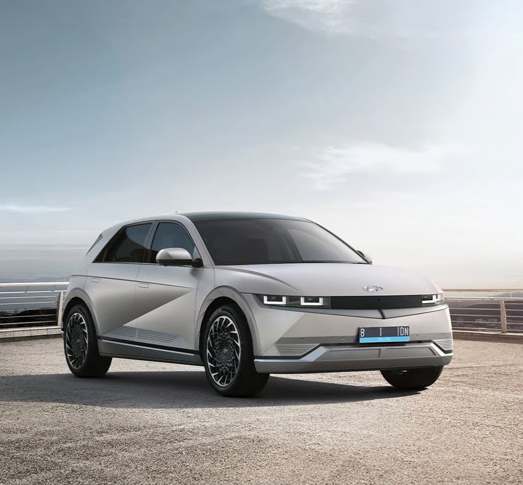 Hyundai IONIQ 5 Named Among Autotrader’s 10 Best Electric Cars for 2025