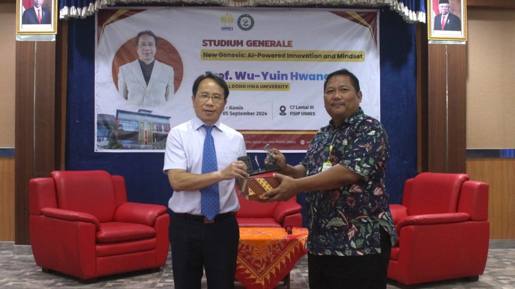 UNNES Sparks Dialogue on Responsible AI in Education with Taiwanese Scholar