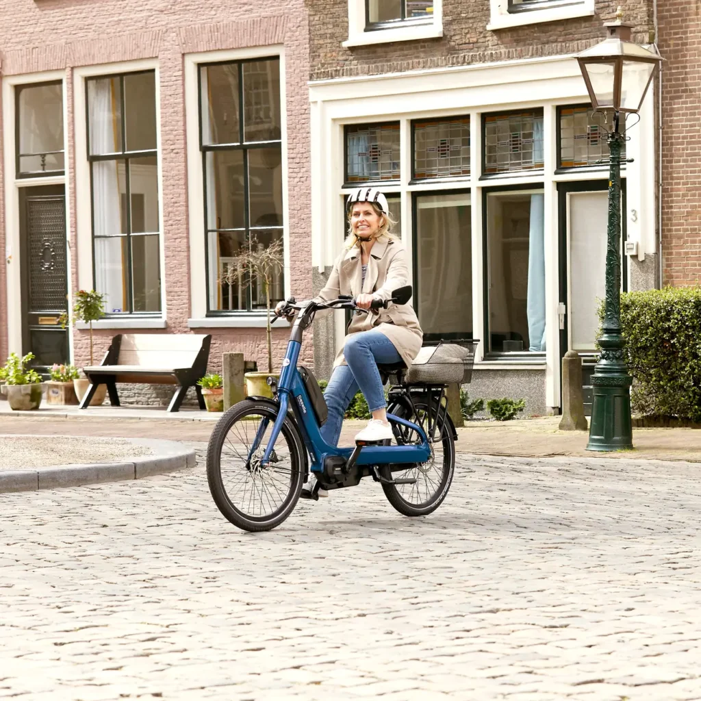 Gazelle Introduces Easyflow C8 Electric Bike for City Commuters Gazelle Easyflow C8