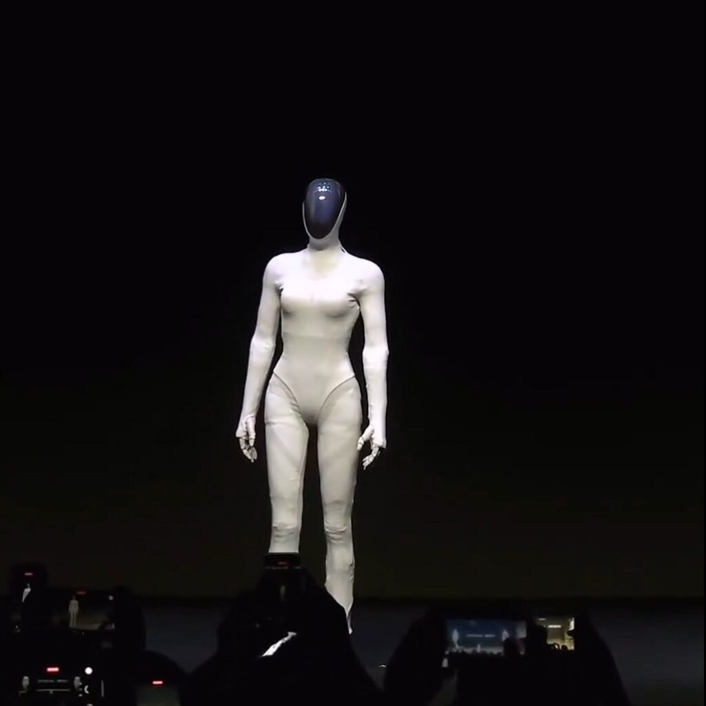 XPeng Unveils Inner Workings of Iron Humanoid Robot in New Teardown Video