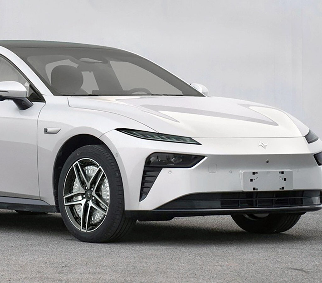 Dongfeng Wins Approval for World’s First Mass-Produced EV With Four In-Wheel Motors