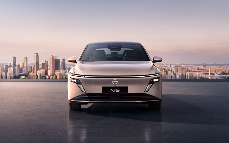 Nissan Sets Fuel Efficiency Record With New Hybrid Sedan Developed With Dongfeng
