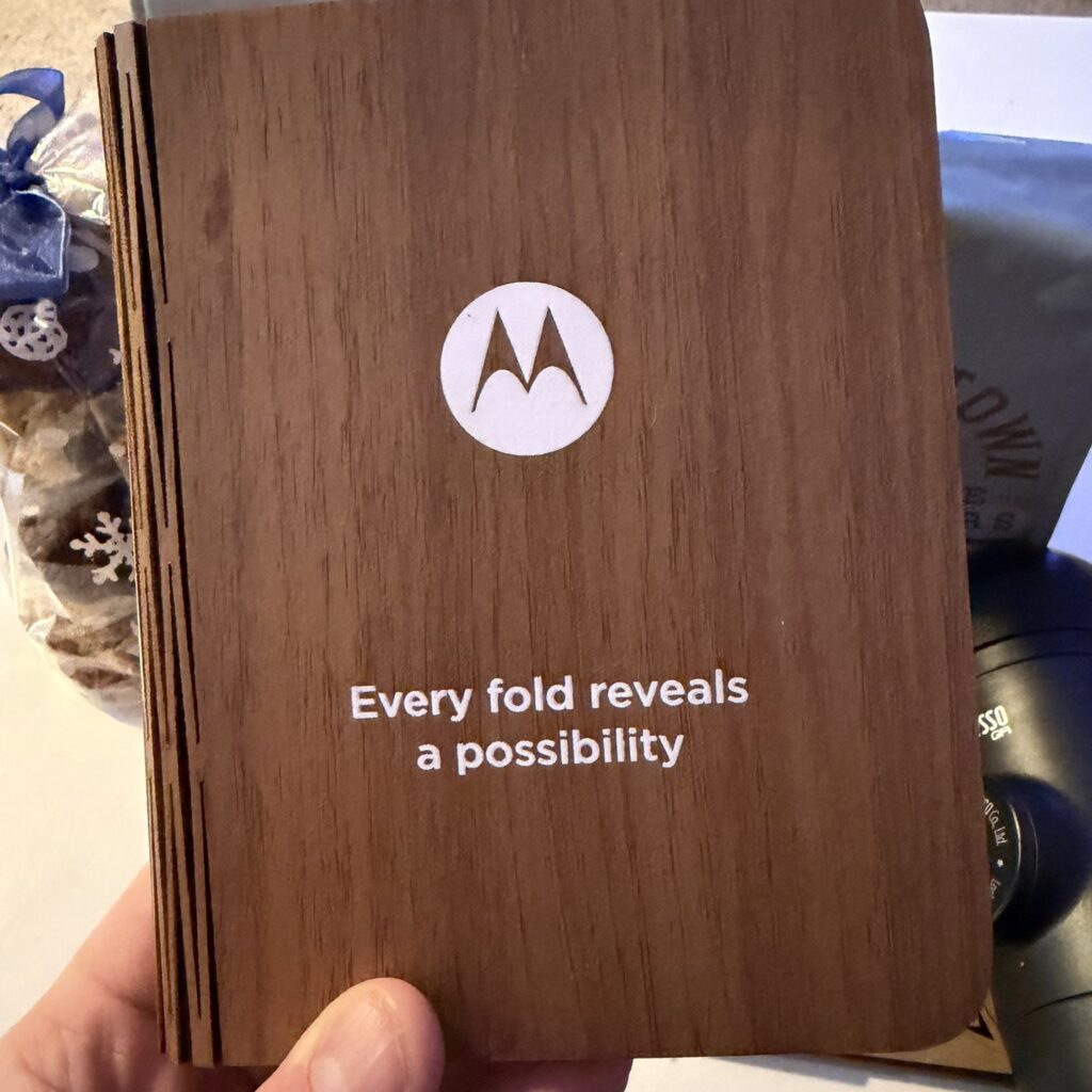 Motorola Signals Entry Into Book-Style Foldable Market