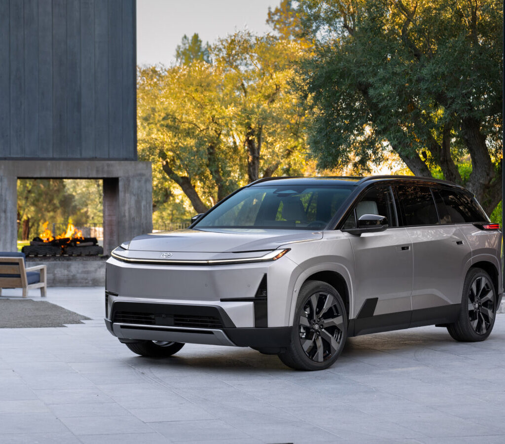 Toyota Debuts 2027 Highlander as First U.S.-Built Three-Row BEV
